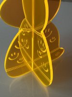 BUNNY TO GO - Happy Vibes - Hase aus leuchtendem Acrylglas
