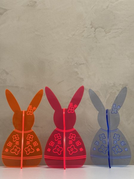 BUNNY TO GO - Flower Power - Glowing Acrylic Bunny