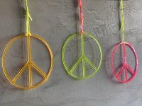 PEACE Ring Acrylglas Frieden